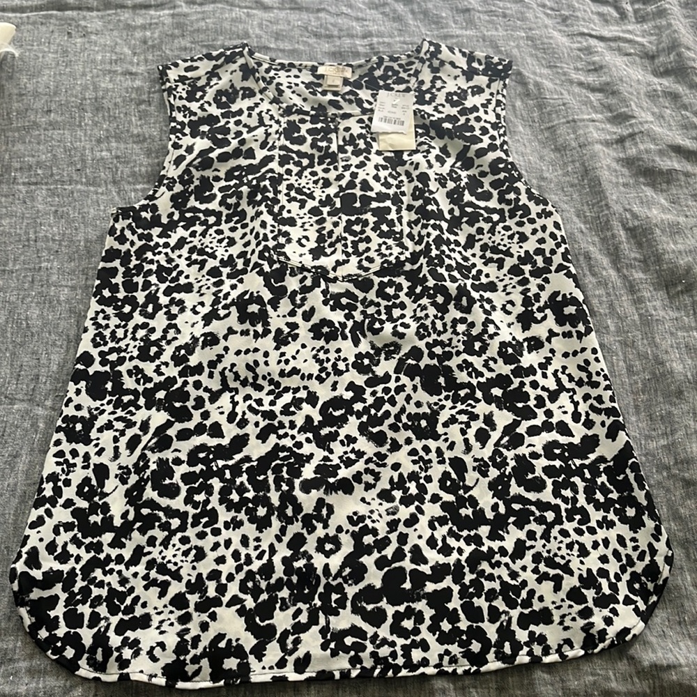 Jcrew white and black sleeveless blouse